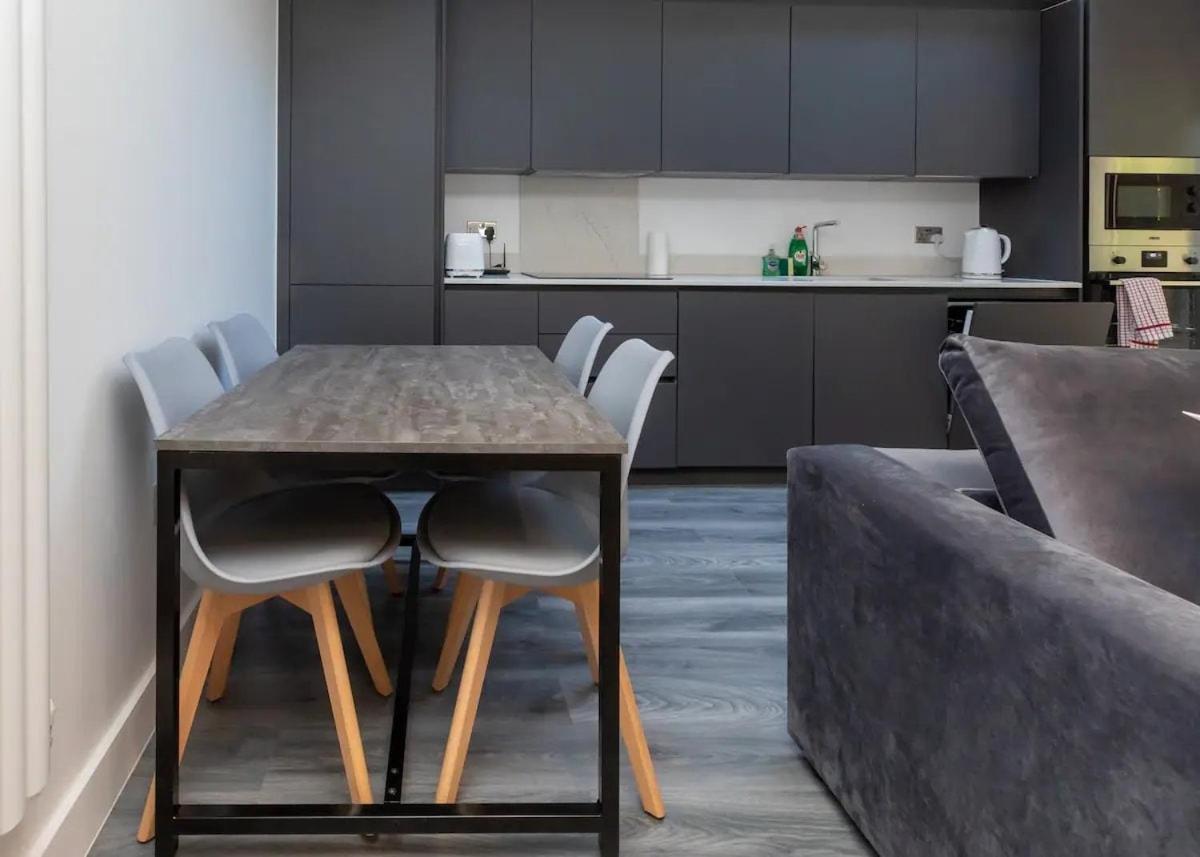 Апартаменти Stylish 2-Bed Flat In The Heart Of West Hampstead Лондон Екстер'єр фото