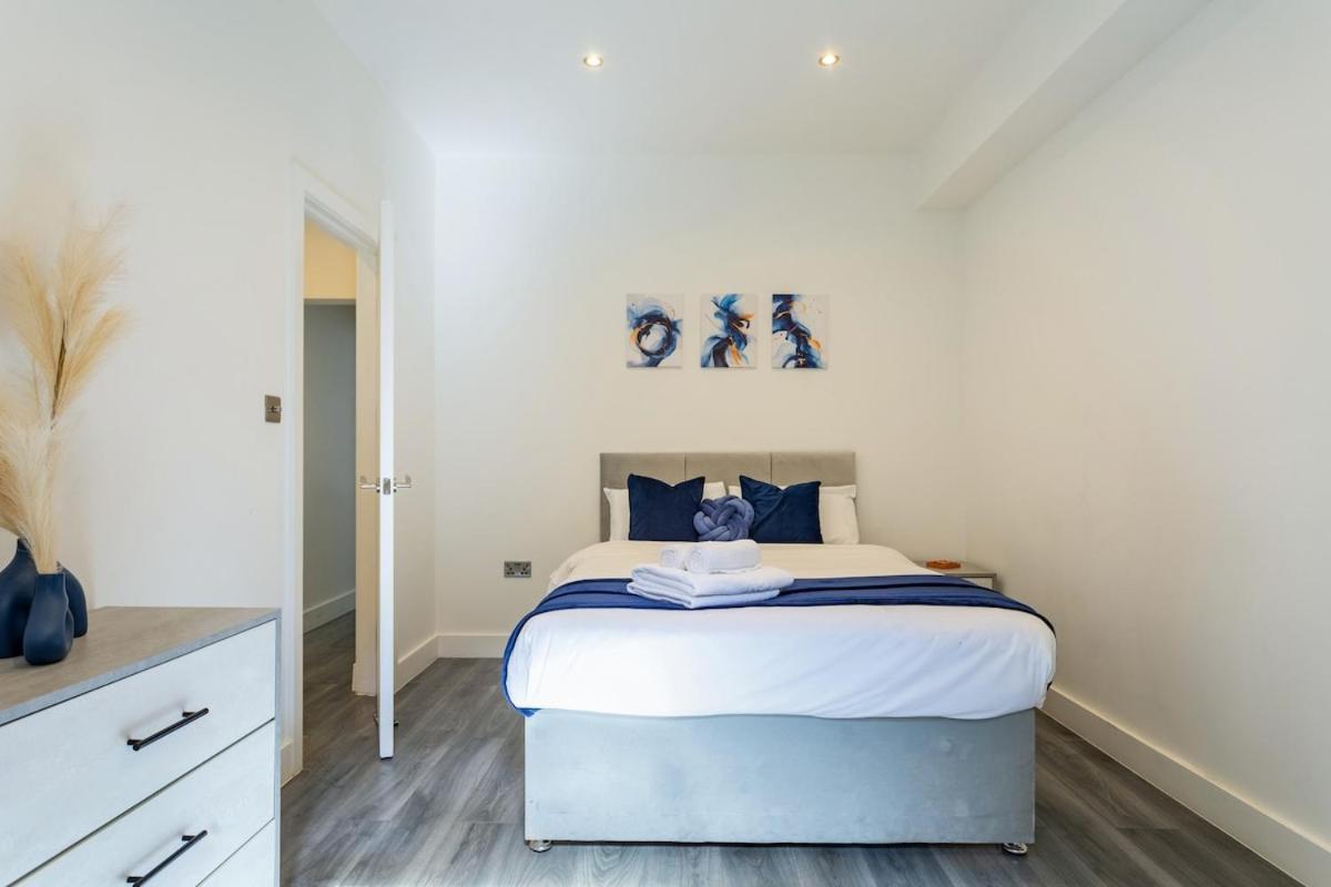 Апартаменти Stylish 2-Bed Flat In The Heart Of West Hampstead Лондон Екстер'єр фото